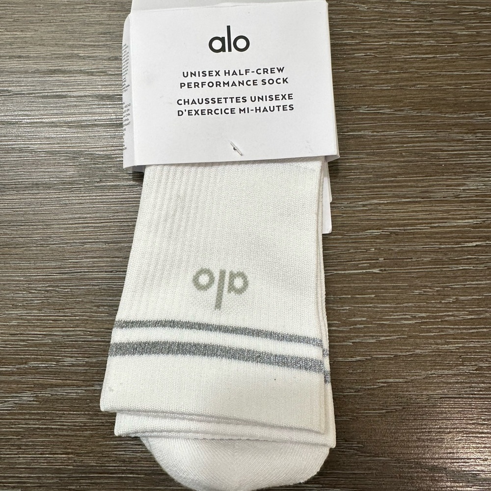 Alo Half-Crew Performance Sock